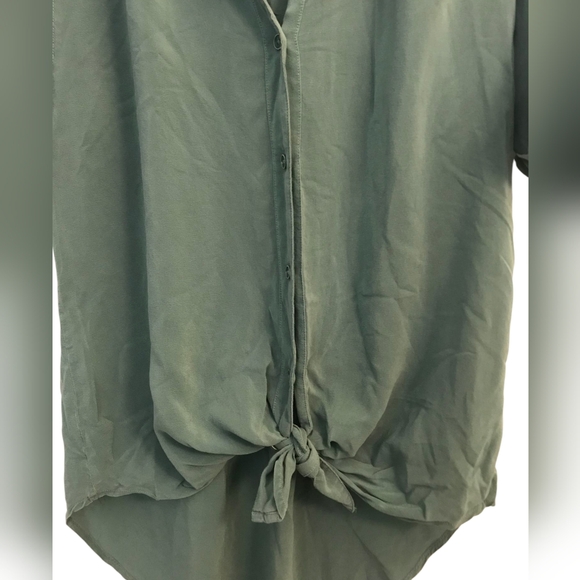 Maeve Anthropologie Green Juni Silk Button Front  Blouse - Picture 3 of 4